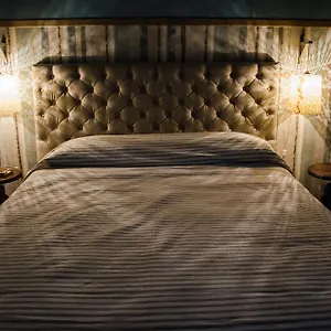 Guelio Al Massimo Suites&breakfast 4*, Palermo Italy